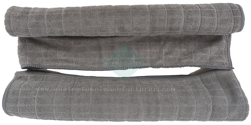 China Bulk Custom microfiber swim towel Supplier Grey Microfibre Structure Strip towel Producer